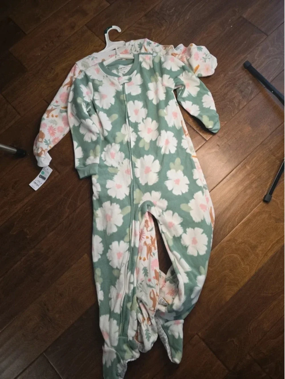 5t brand new fleece pajamas, from carter's item 248G7